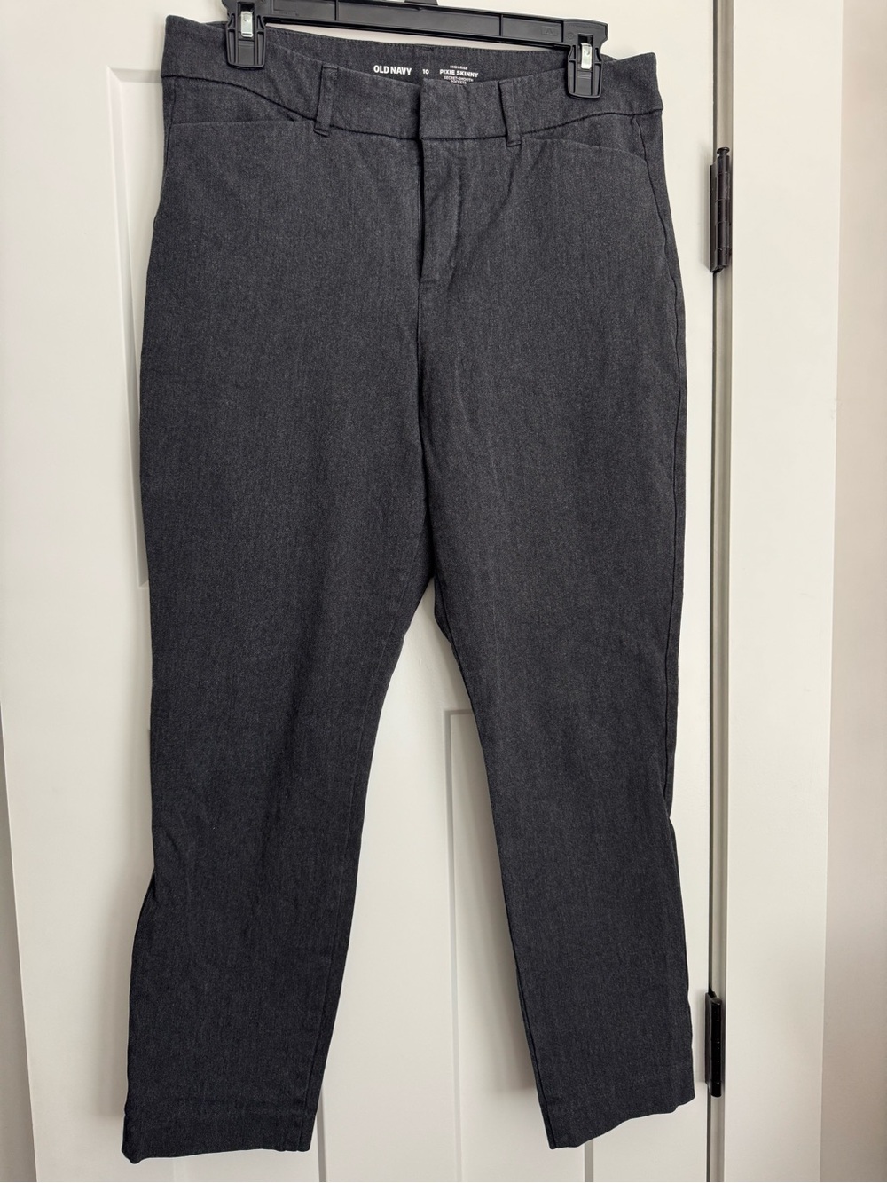 Old Navy Women's Charcoal Pixie Skinny Ankle Dress Pants